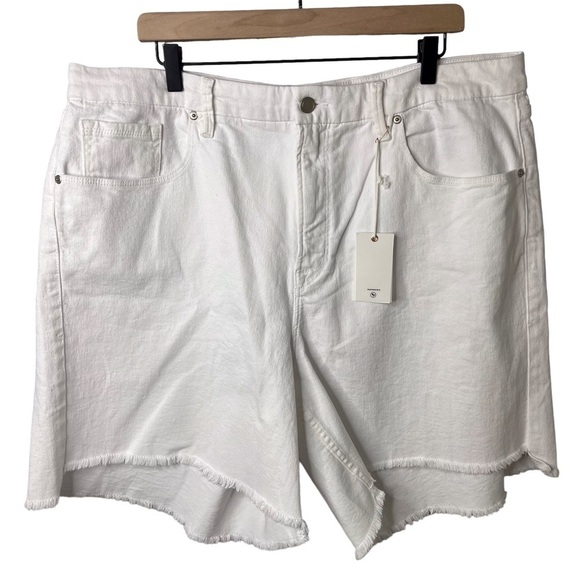 Good American Icon Shorts White Denim Plus Size 18 High Rise Raw Hem Bermuda - Picture 4 of 11